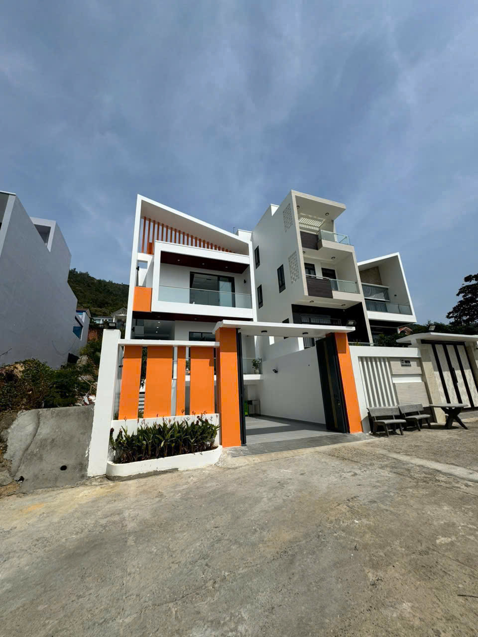 Bán nhà Trần Phú Vũng Tàu 180m², hồ bơi, gara ô tô, giá 20,5 tỷ
